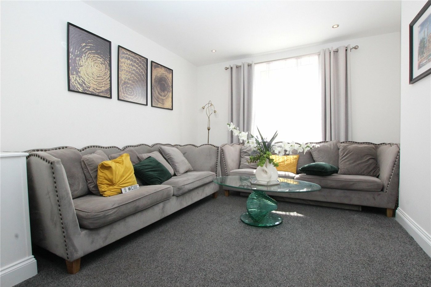 2 bedroom house for sale in Woolwich | Robinson Jackson