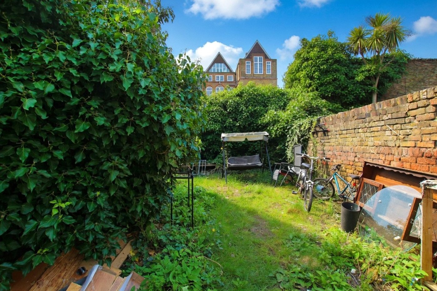 3 bedroom property for sale in Woolwich | Robinson Jackson