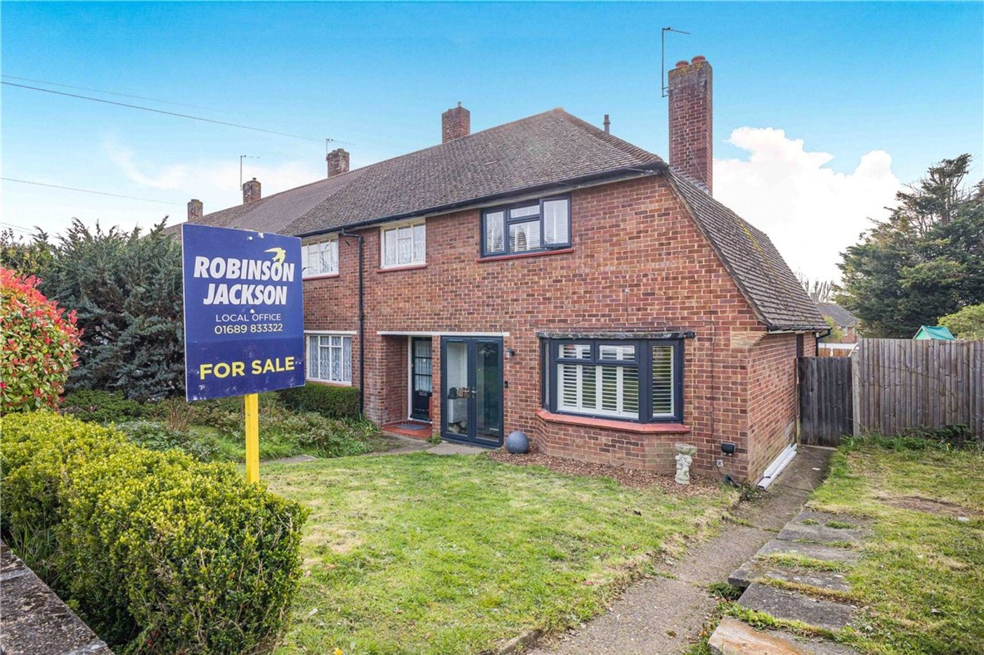 2 bedroom house for sale in St Mary Cray | Robinson Jackson