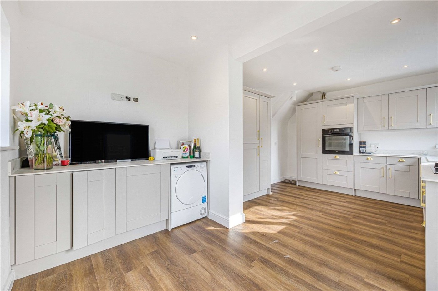 2 bedroom house for sale in St Mary Cray | Robinson Jackson