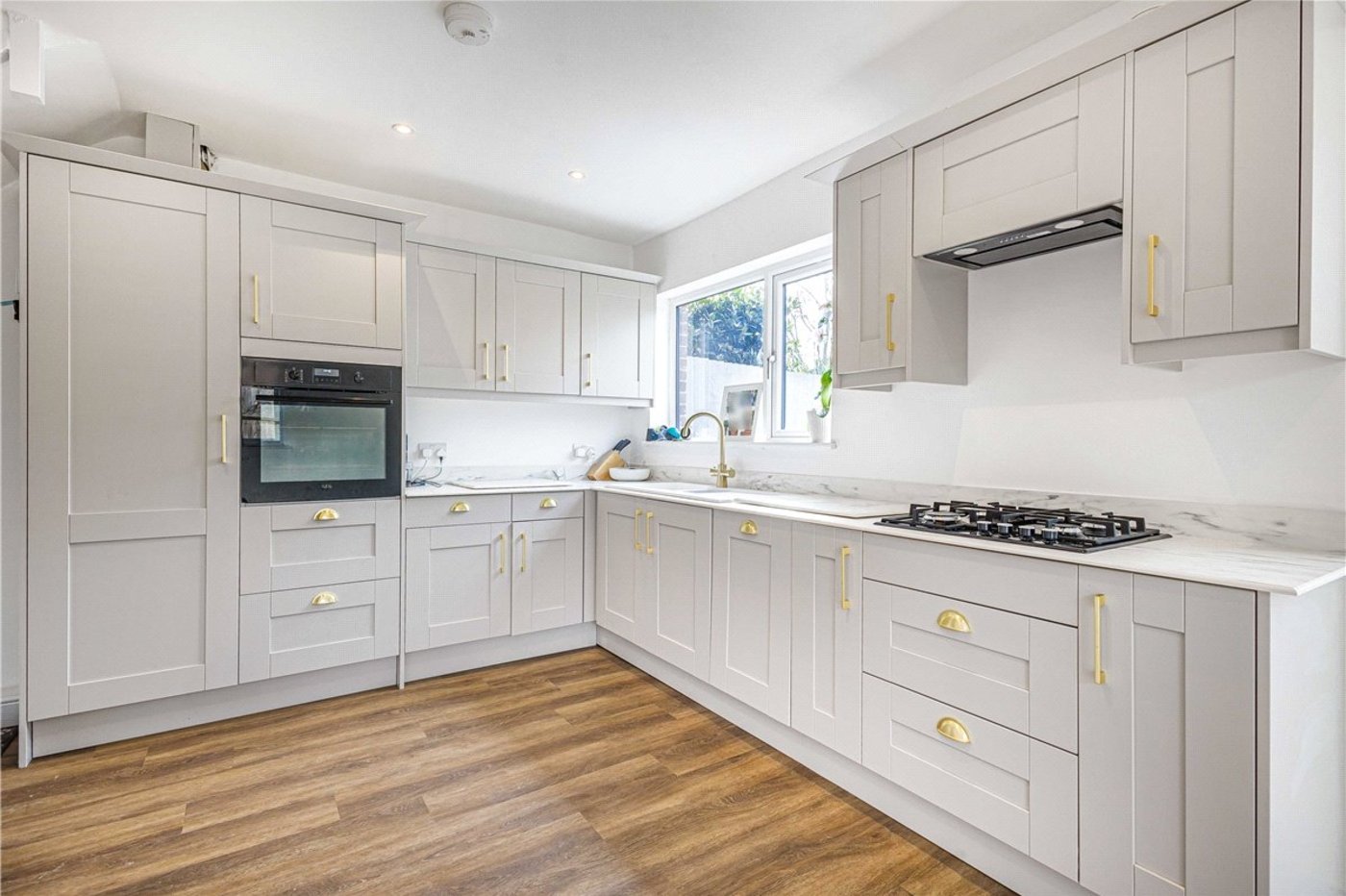 2 bedroom house for sale in St Mary Cray | Robinson Jackson
