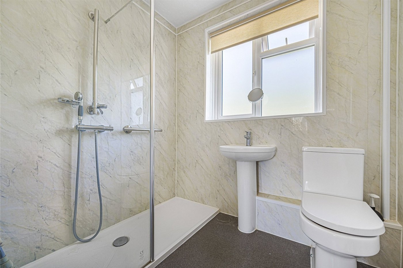 3 bedroom house for sale in Cuxton | Robinson Michael & Jackson
