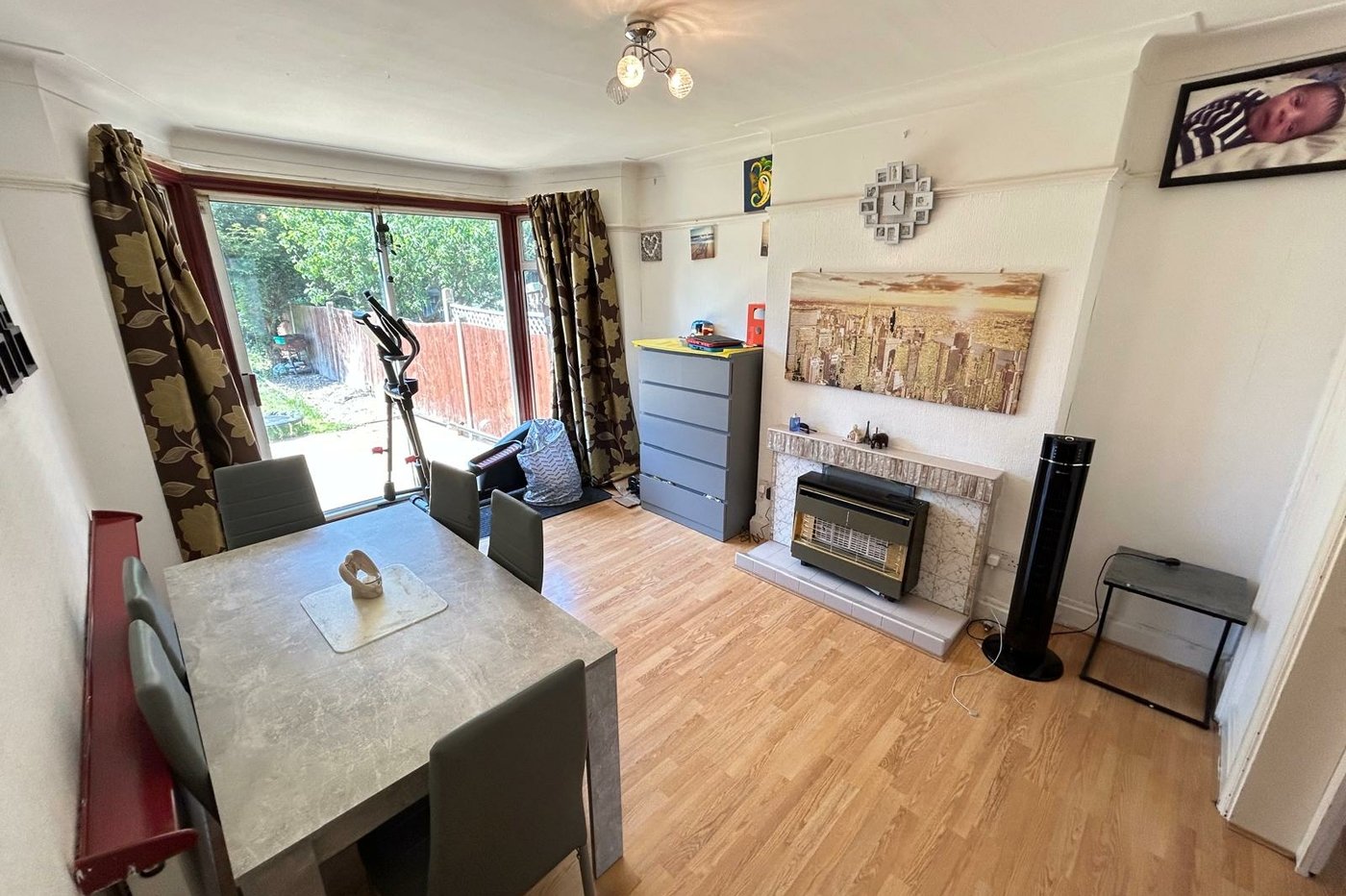 3 bedroom house for sale in Shooters Hill | Robinson Jackson