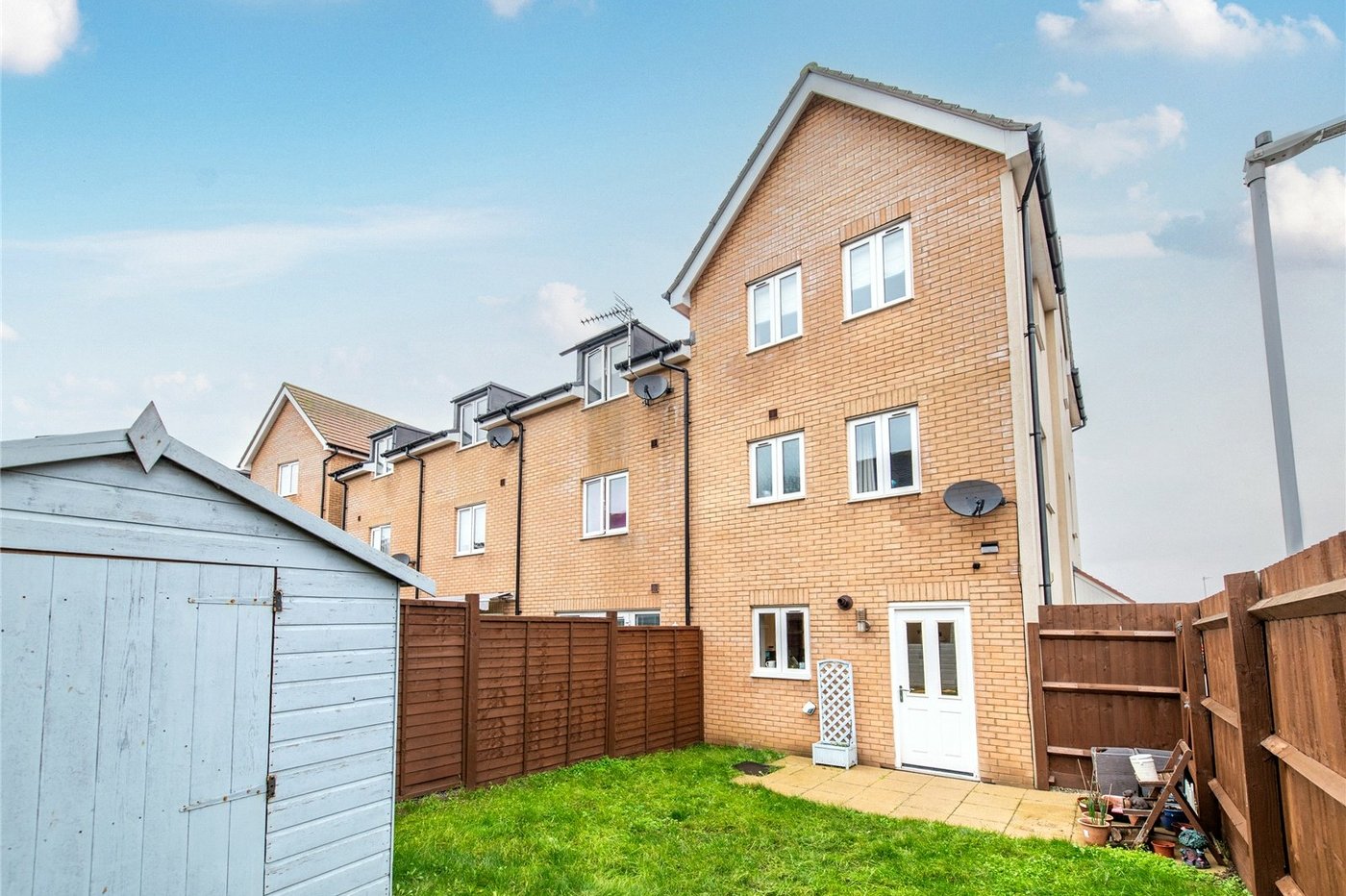 3 bedroom property for sale in Minster on Sea | Robinson Michael & Jackson