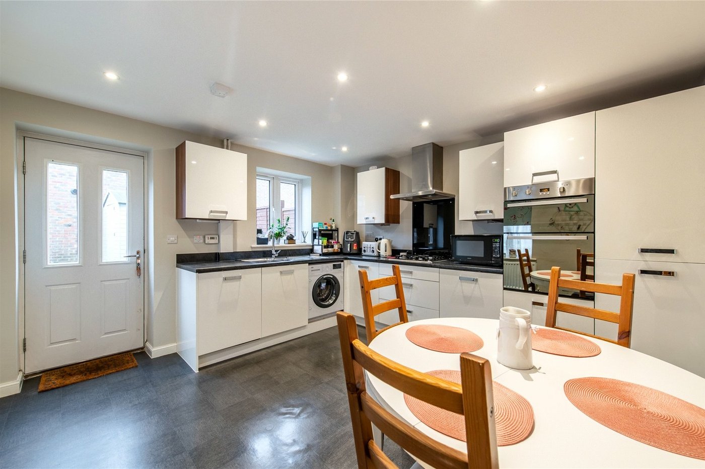 3 bedroom property for sale in Minster on Sea | Robinson Michael & Jackson