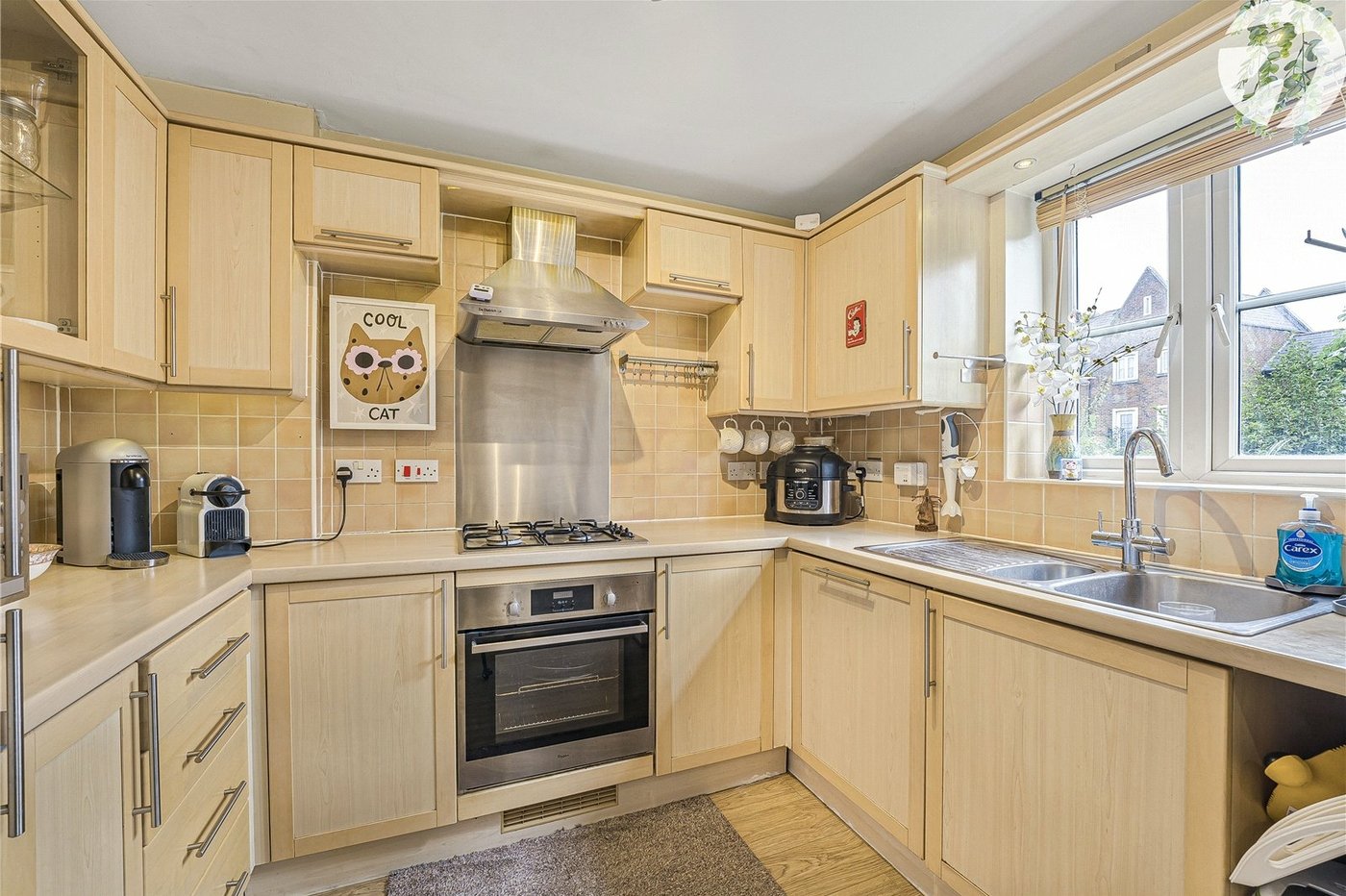 4 bedroom property for sale in Greenhithe | Robinson Jackson