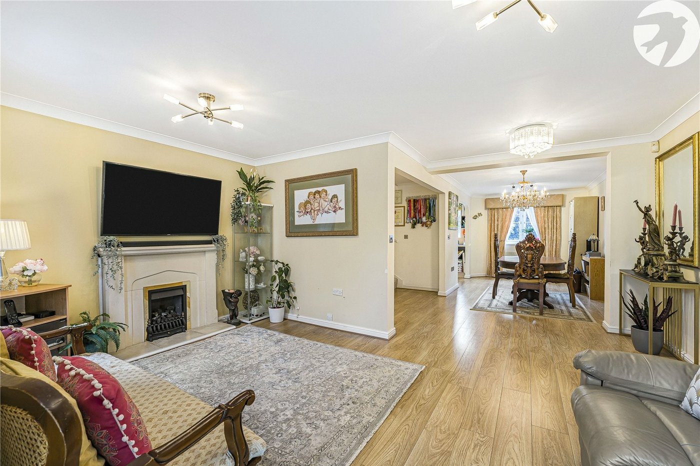 4 bedroom property for sale in Greenhithe | Robinson Jackson