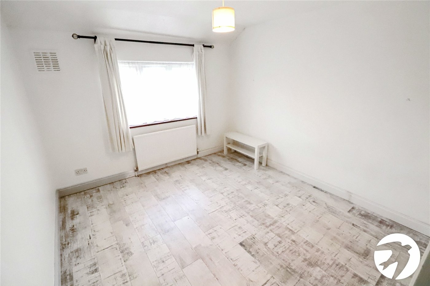 3 bedroom property for sale in Belvedere | Robinson Jackson