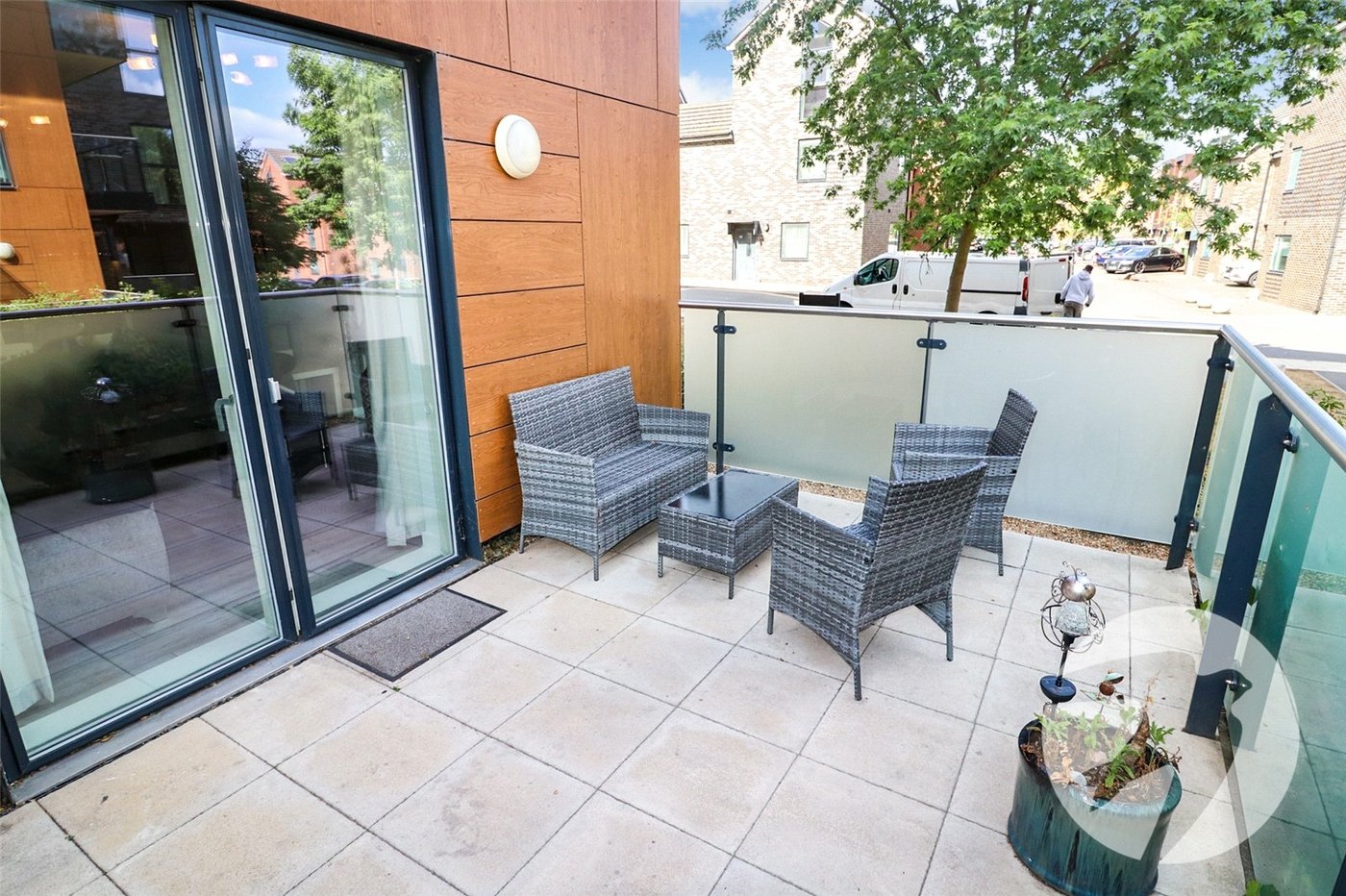2 bedroom property for sale in Erith | Robinson Jackson