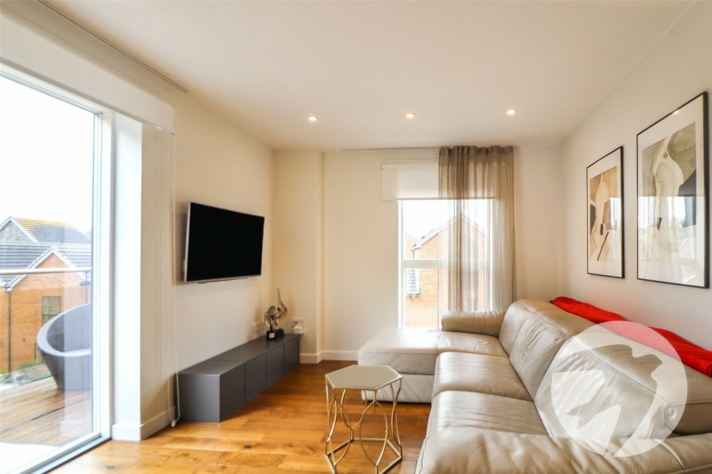 2 bedroom property for sale in Erith | Robinson Jackson