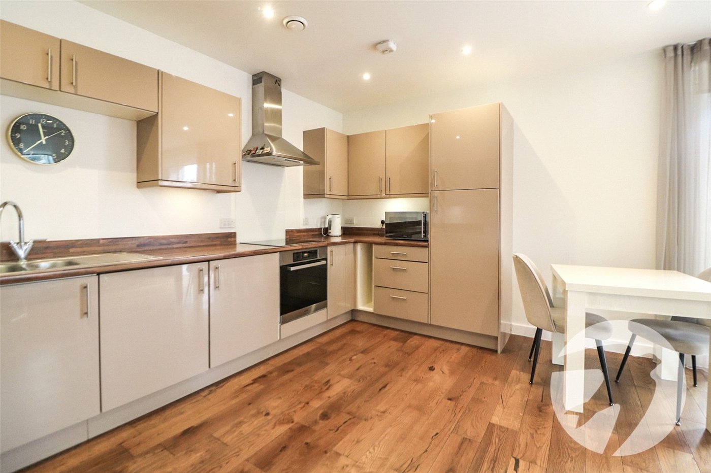 2 bedroom property for sale in Erith | Robinson Jackson