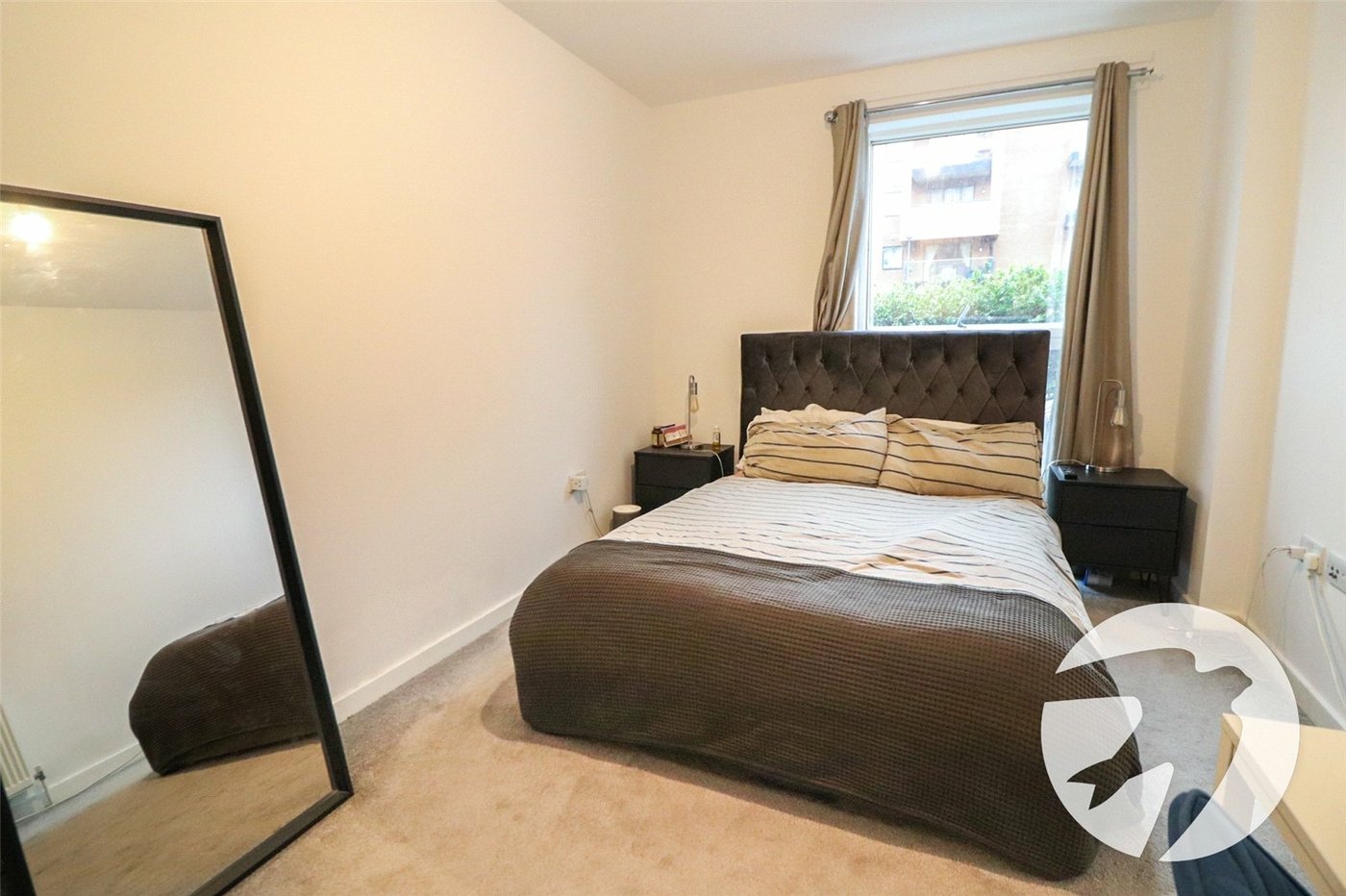 2 bedroom property for sale in Erith | Robinson Jackson