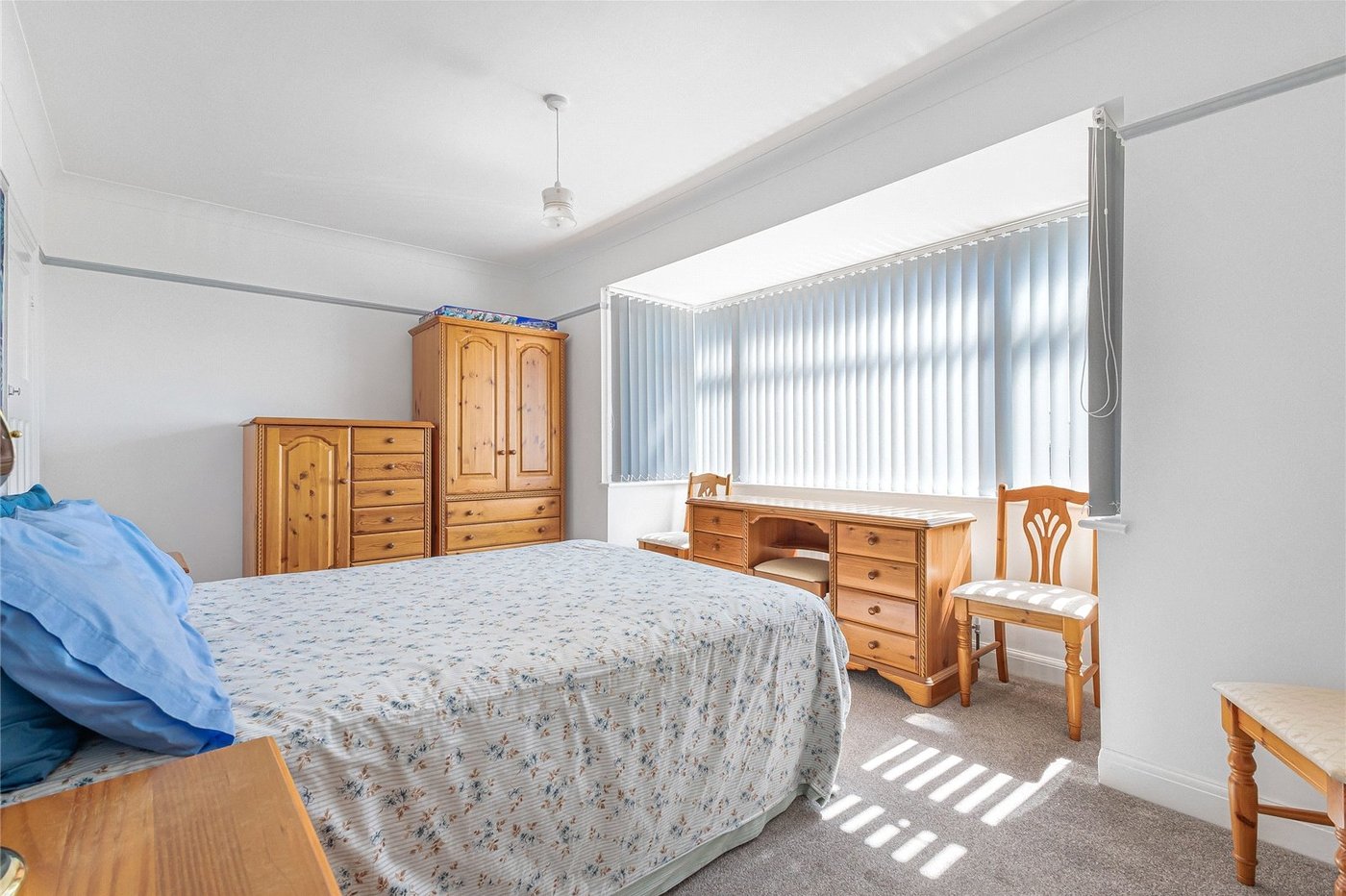 2 bedroom house for sale in Rochester | Robinson Michael & Jackson