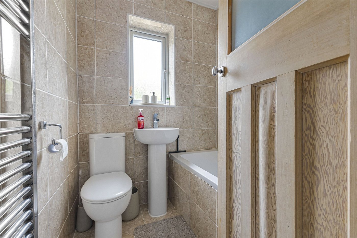 2 bedroom house for sale in Rochester | Robinson Michael & Jackson