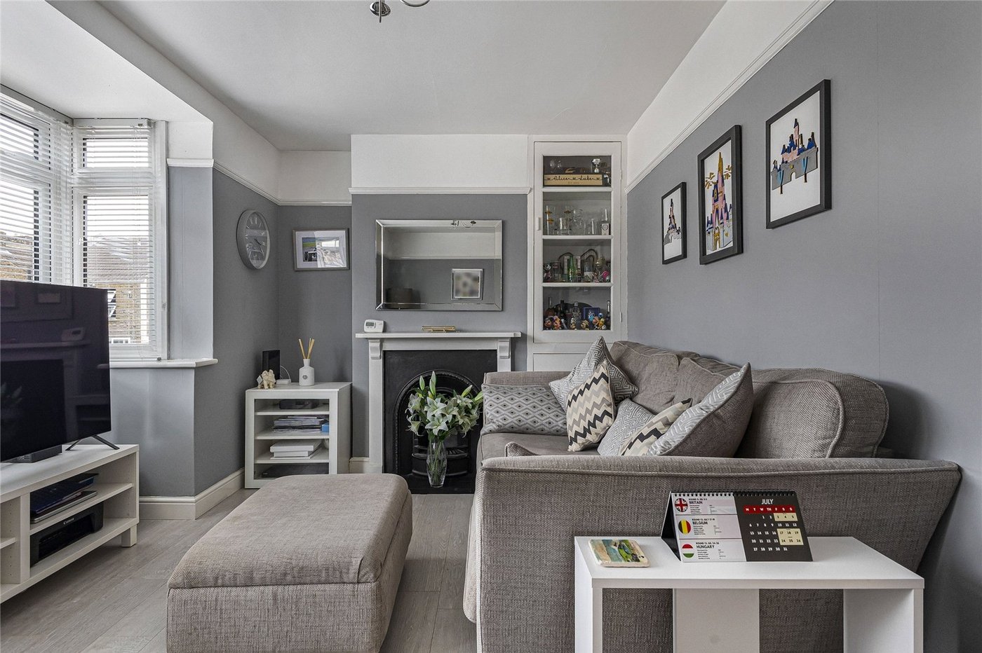 2 bedroom house for sale in Rochester | Robinson Michael & Jackson