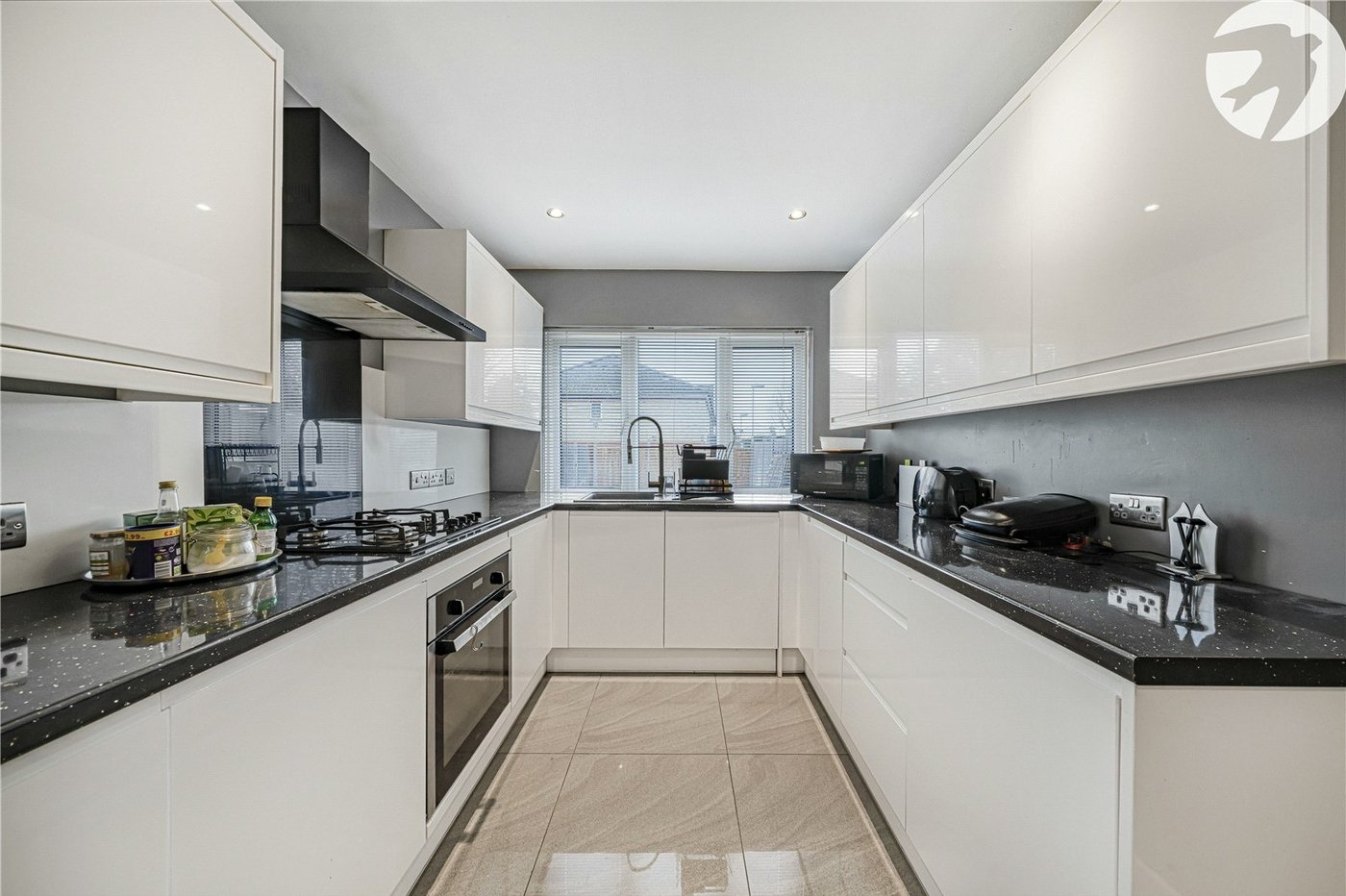 3 bedroom house for sale in Woolwich | Robinson Jackson