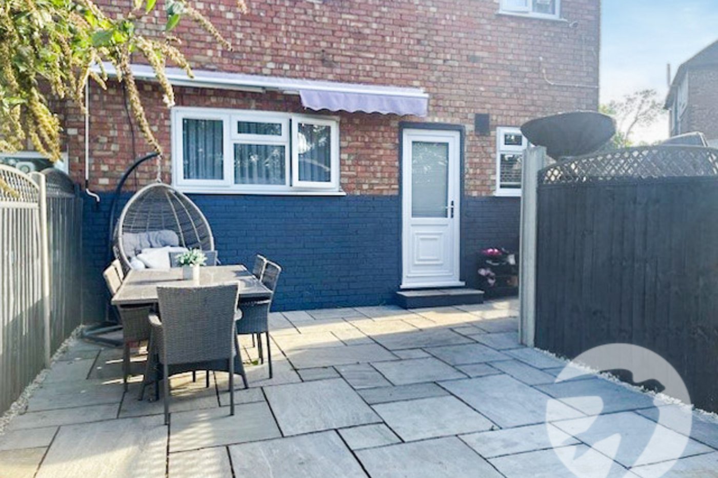 2 bedroom property for sale in Eltham | Robinson Jackson