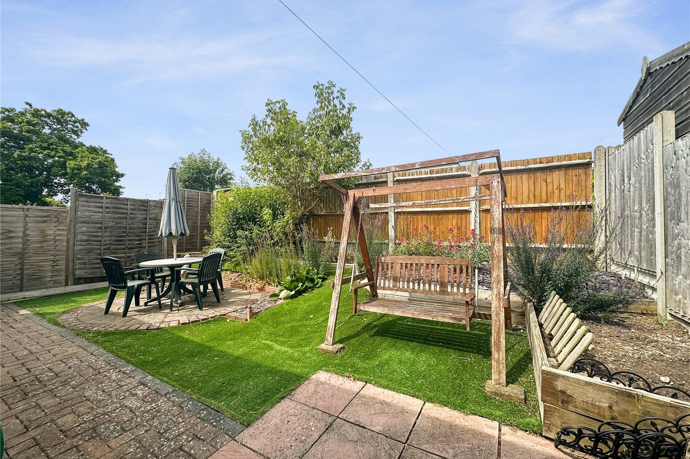 2 bedroom bungalow for sale in Rainham | Robinson Michael & Jackson