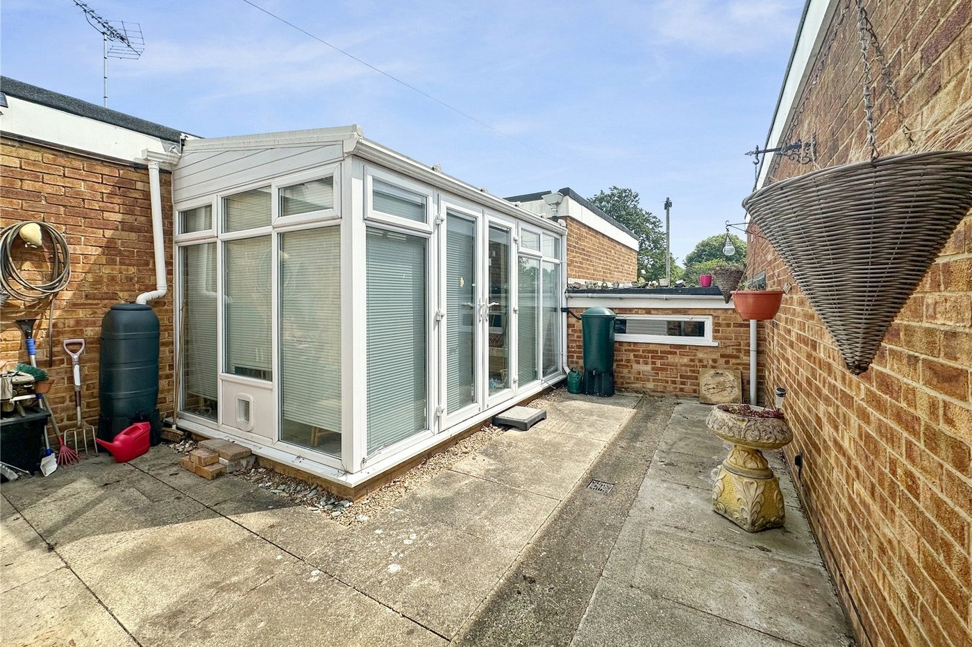 2 bedroom bungalow for sale in Rainham | Robinson Michael & Jackson