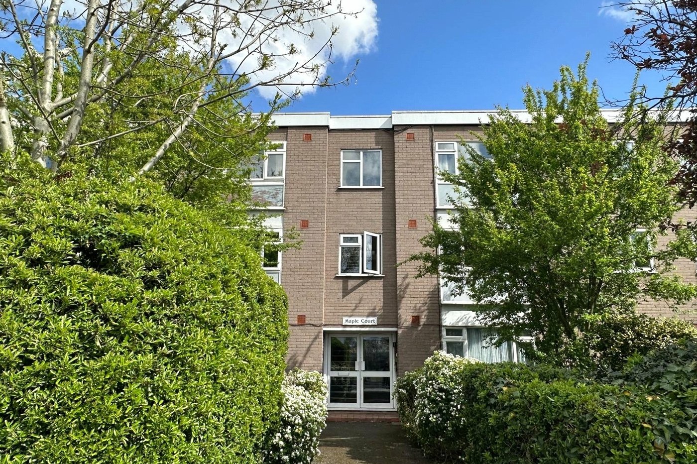 1 bedroom property for sale in London | Robinson Jackson