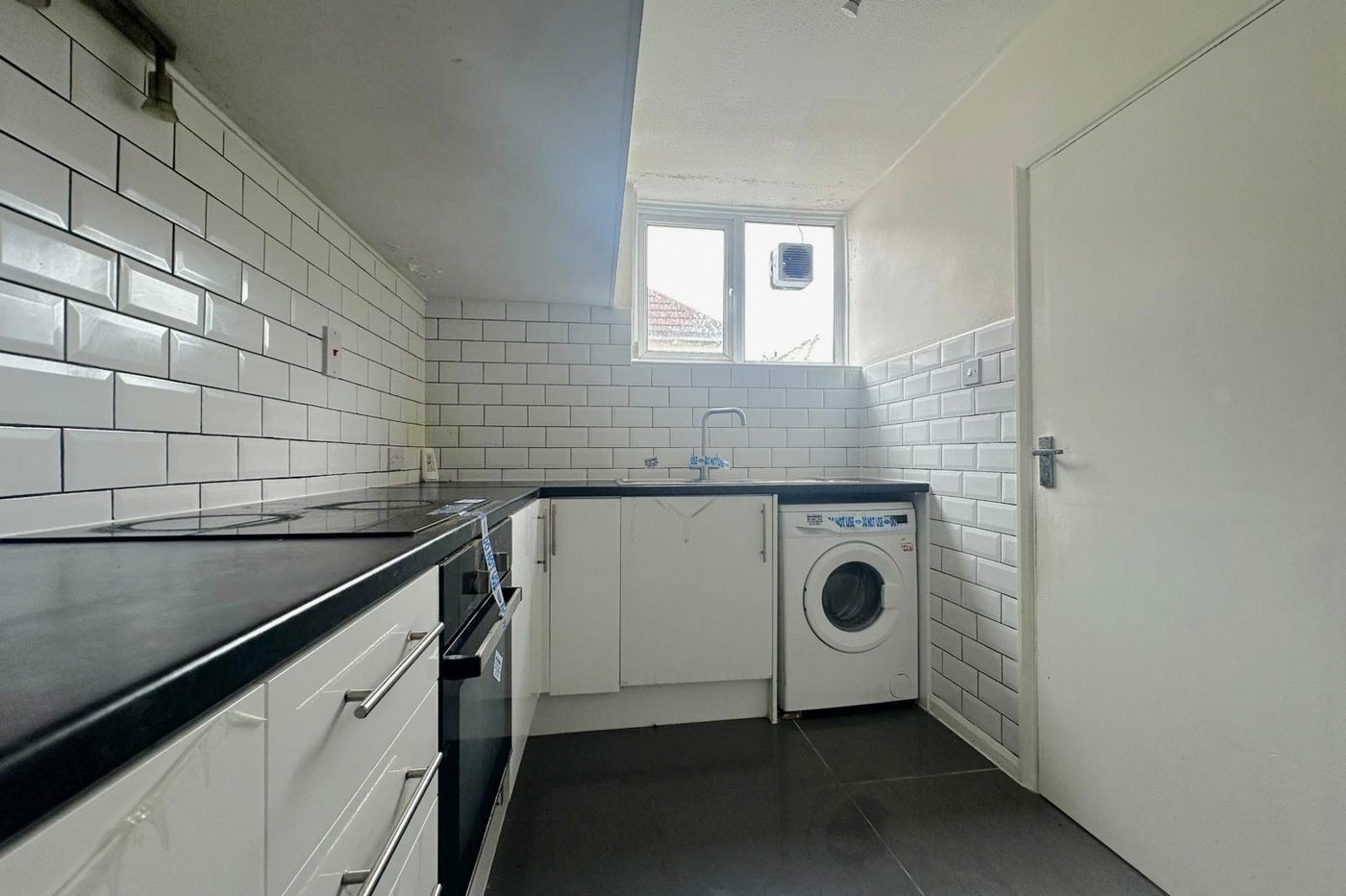 2 bedroom property for sale in London | Robinson Jackson