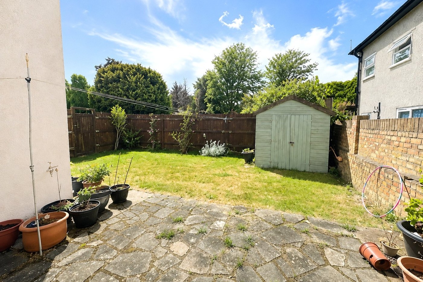 2 bedroom property for sale in London | Robinson Jackson