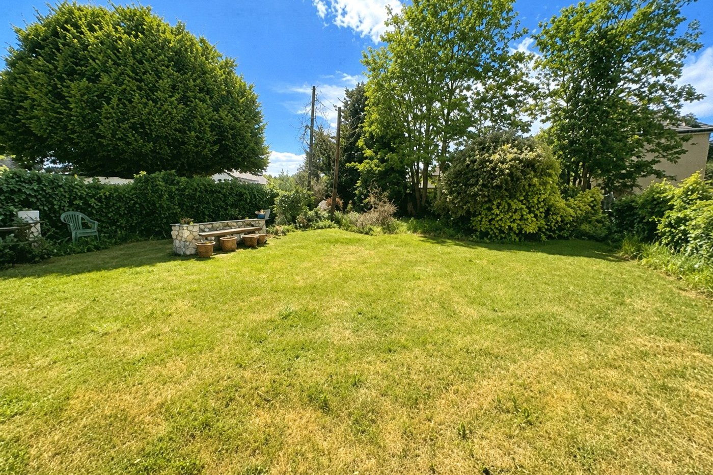 2 bedroom property for sale in London | Robinson Jackson