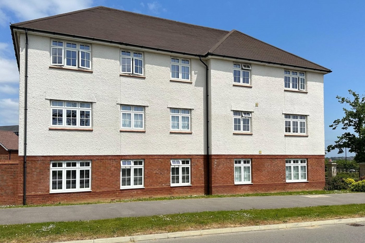 2 bedroom property for sale in Weldon | Robinson Jackson