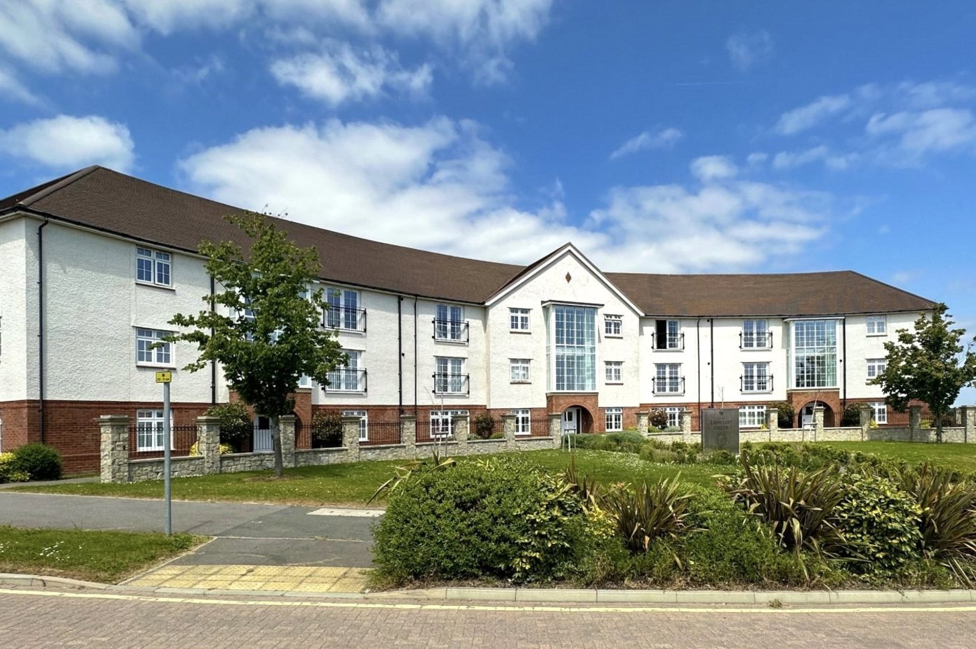 2 bedroom property for sale in Weldon | Robinson Jackson