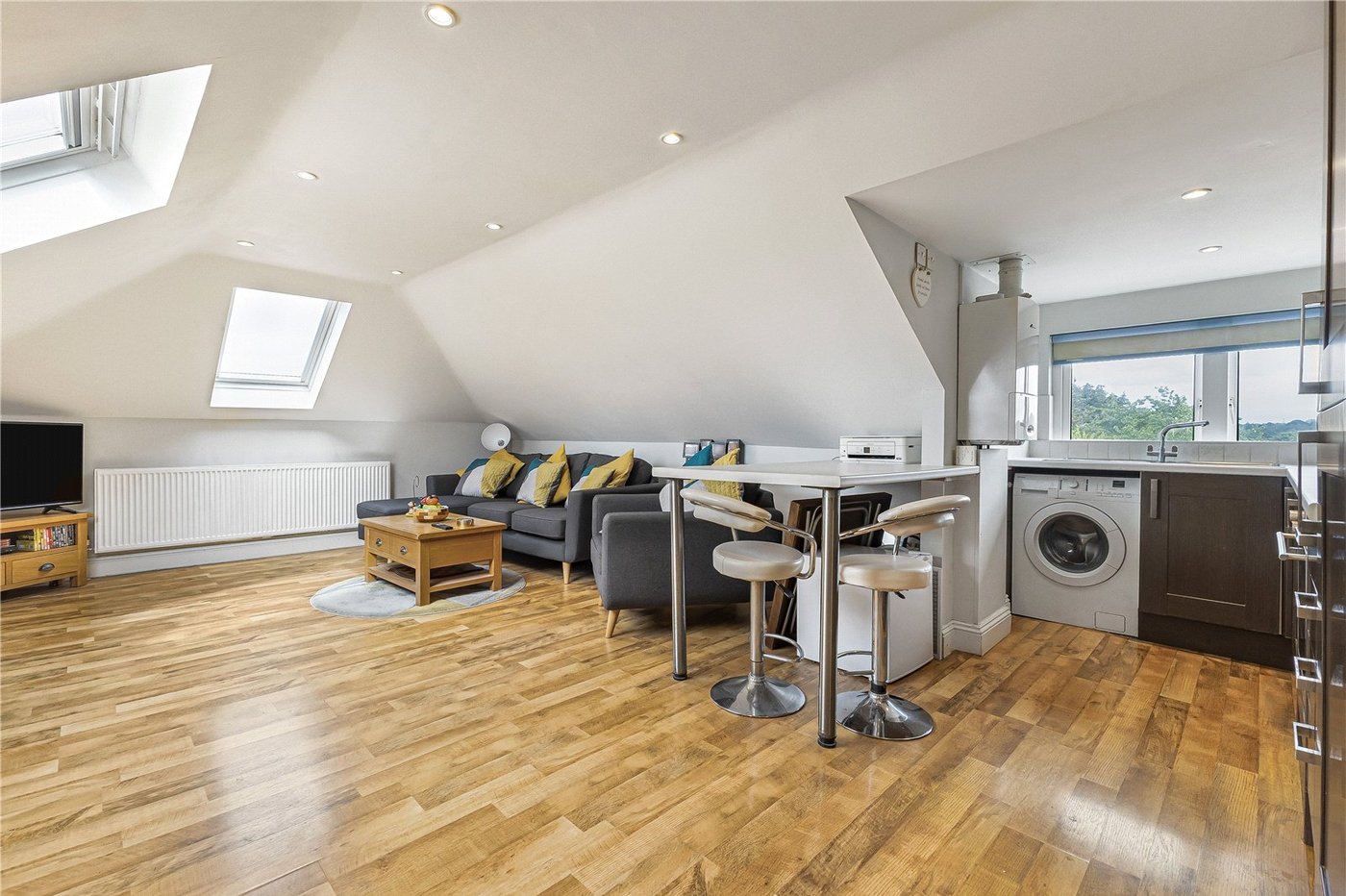 1 bedroom property for sale in Green Court Road | Robinson Jackson