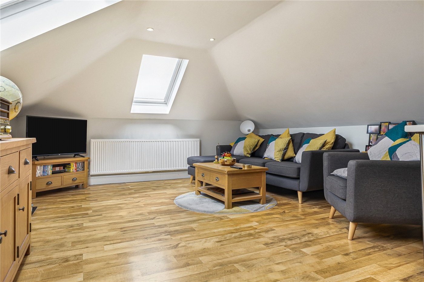 1 bedroom property for sale in Green Court Road | Robinson Jackson