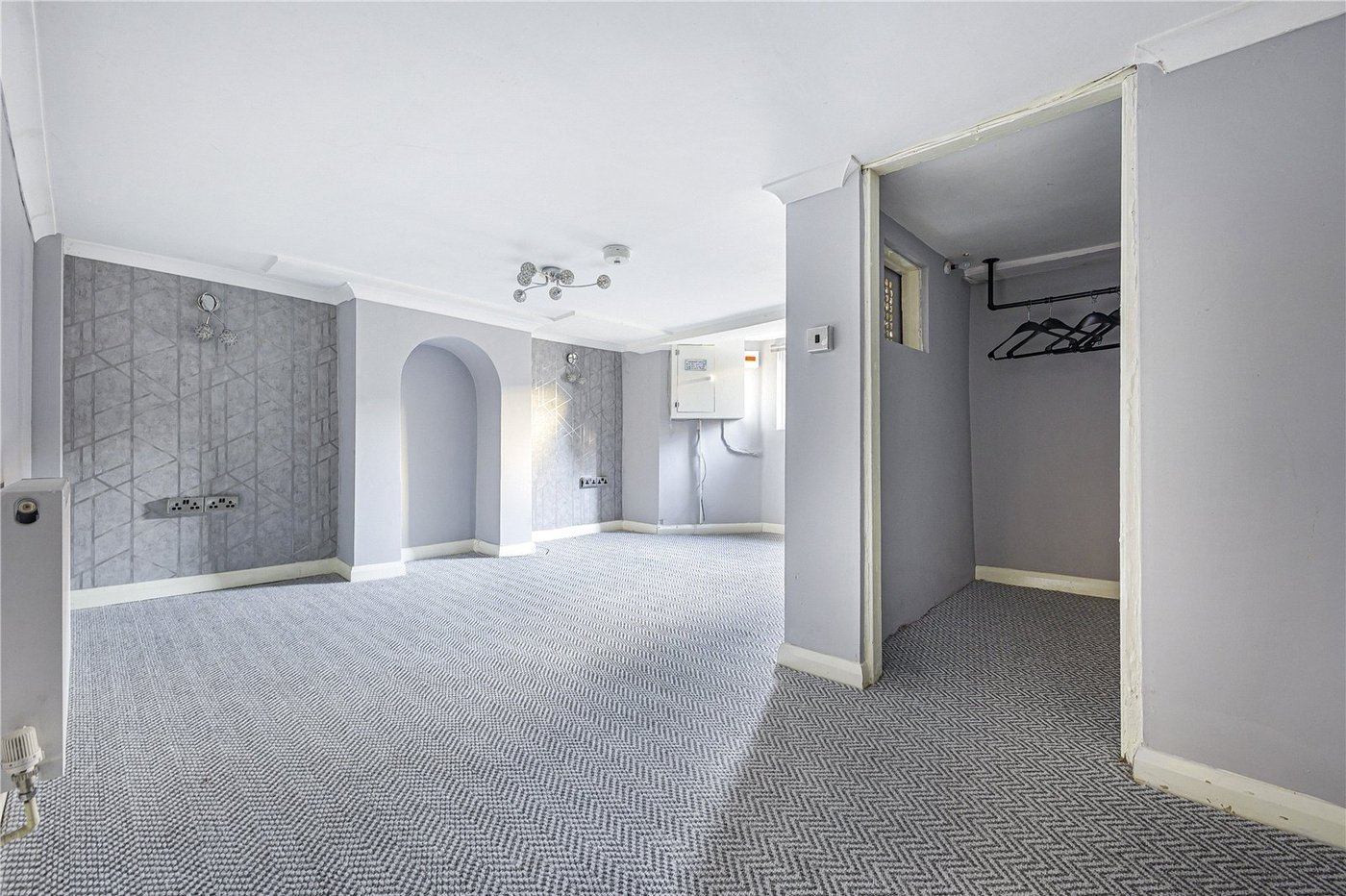 2 bedroom property for sale in Gillingham | Robinson Michael & Jackson