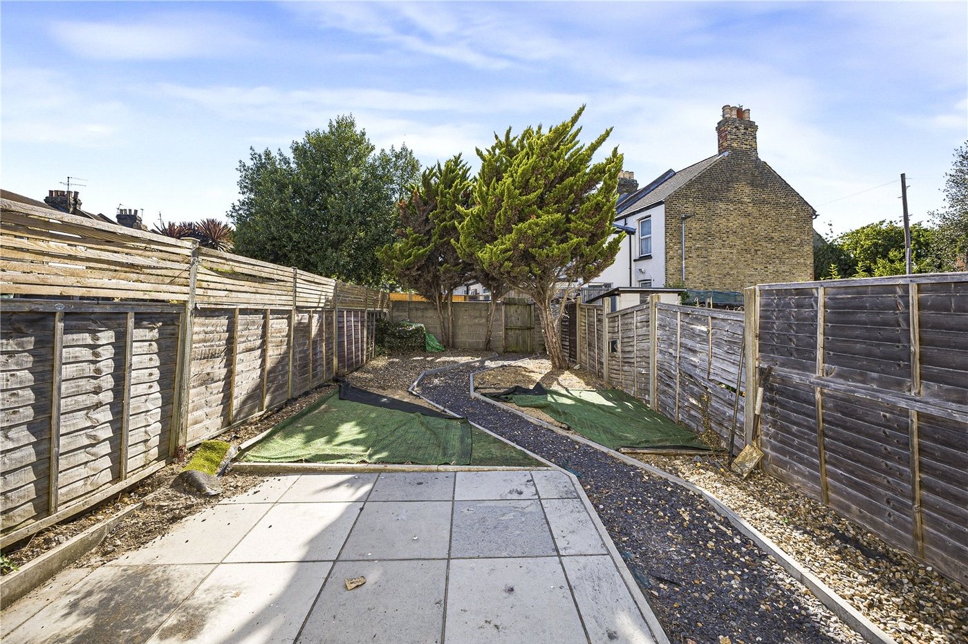 2 bedroom property for sale in Gillingham | Robinson Michael & Jackson
