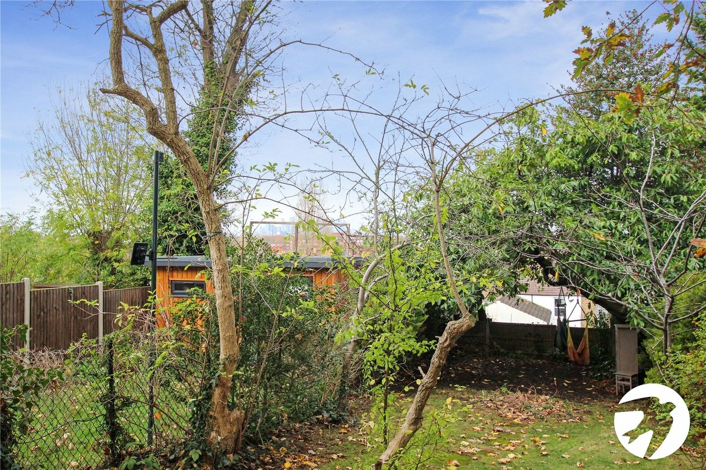 2 bedroom property for sale in Shooters Hill | Robinson Jackson