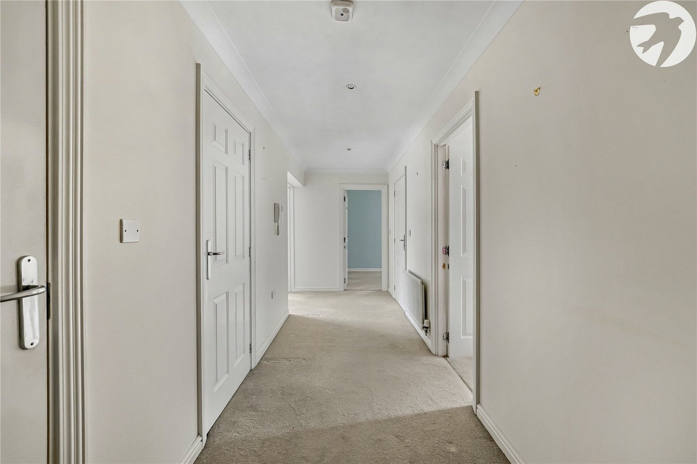 2 bedroom property for sale in Greenhithe | Robinson Jackson