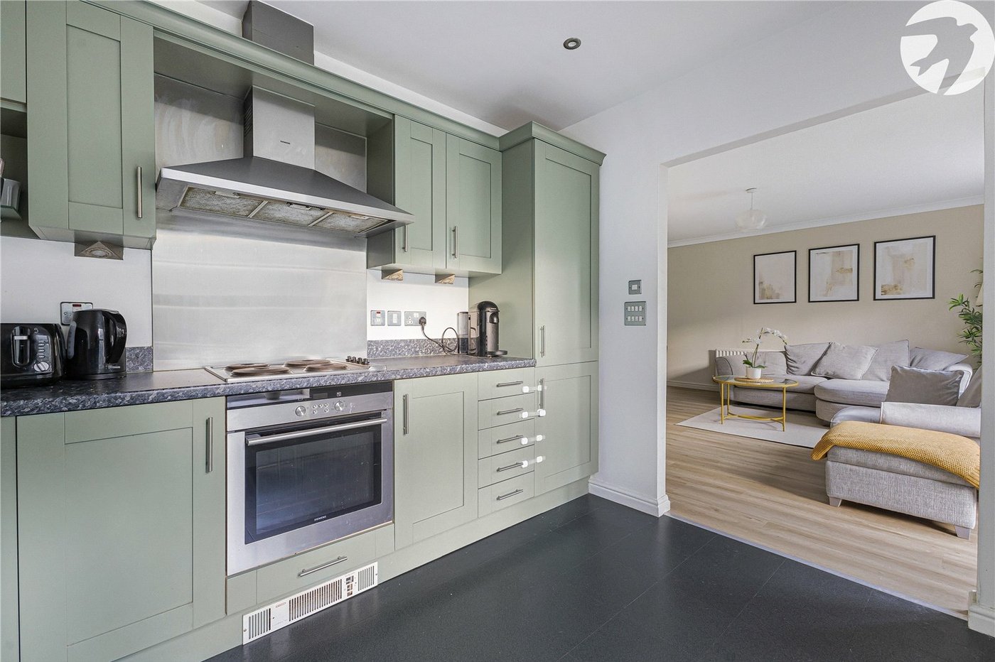 2 bedroom property for sale in Greenhithe | Robinson Jackson