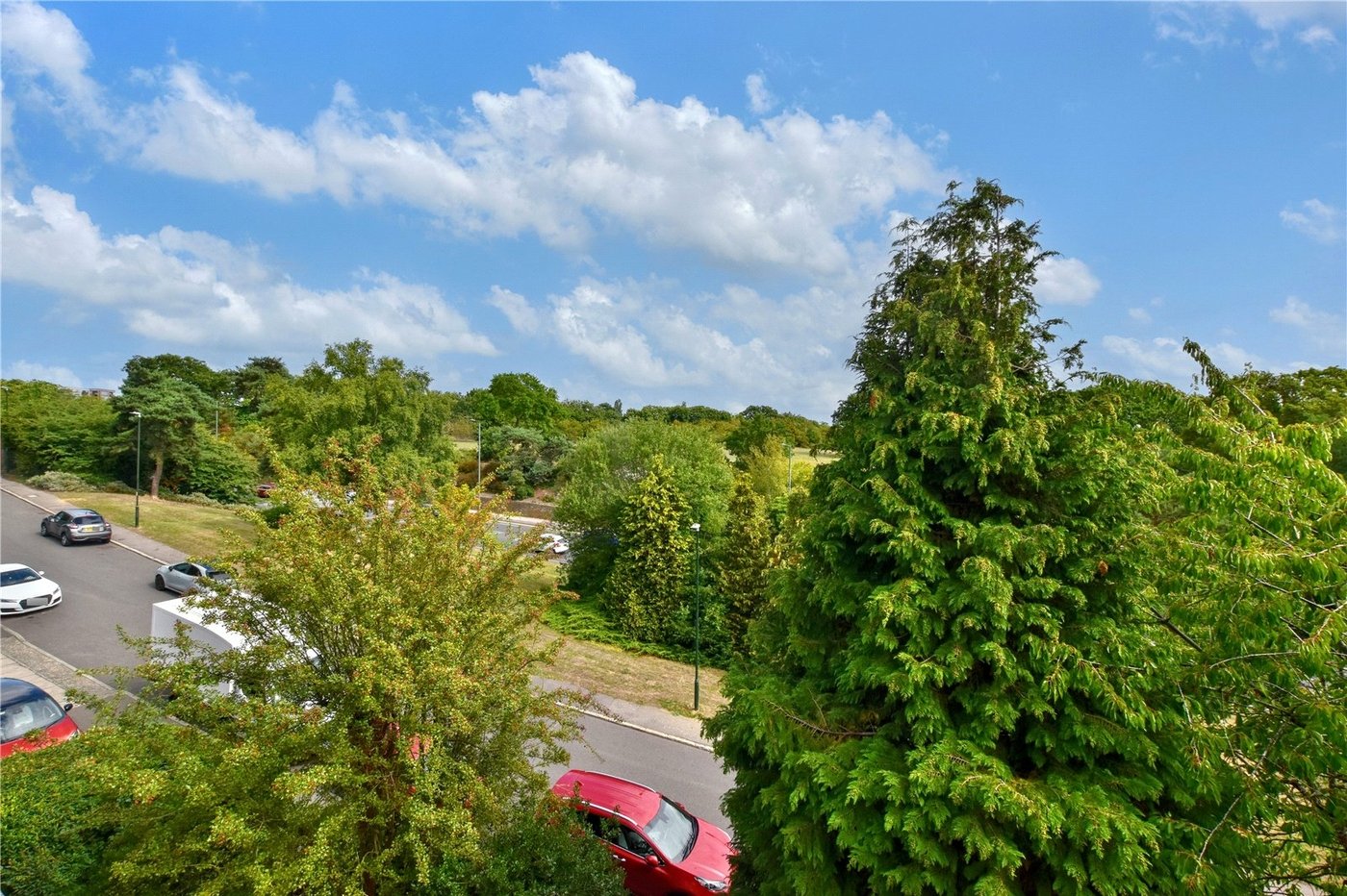 1 bedroom property for sale in Gravel Hill Close | Robinson Jackson