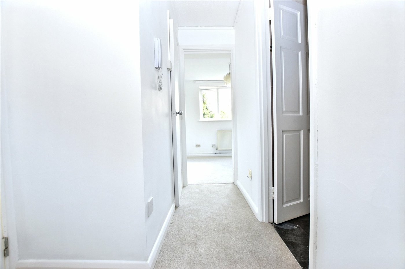 1 bedroom property for sale in Gravel Hill Close | Robinson Jackson