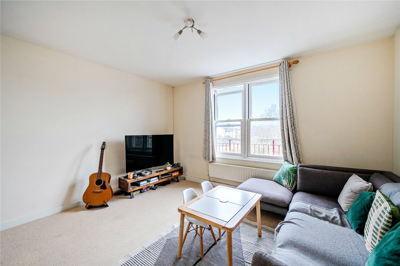 2 bedroom property for sale in Forest Hill | Robinson Jackson