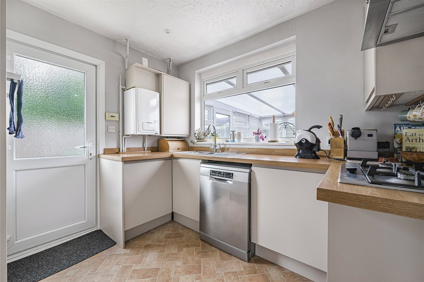 2 bedroom bungalow for sale in Bexley | Robinson Jackson