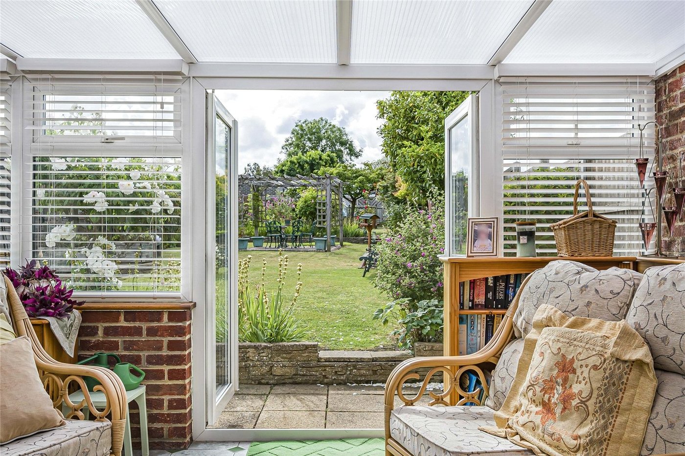 2 bedroom bungalow for sale in Bexley | Robinson Jackson