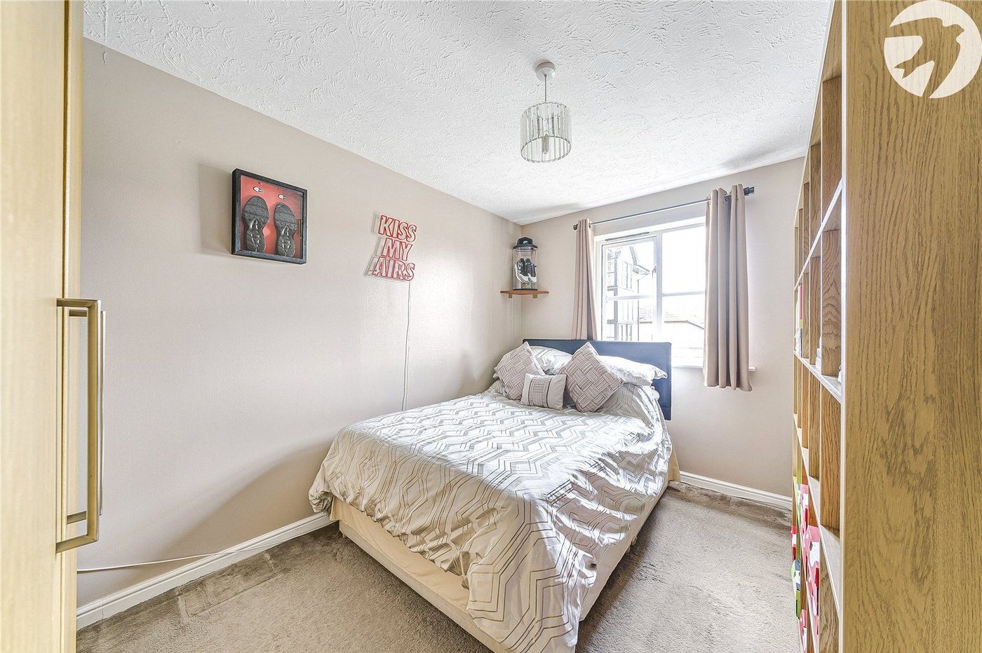 1 bedroom property for sale in Osbourne Road | Robinson Jackson