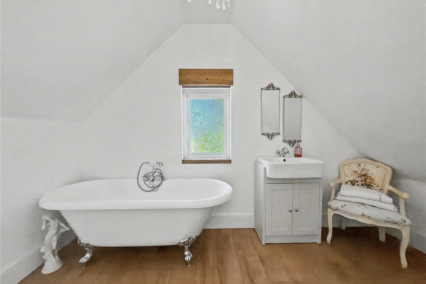 4 bedroom bungalow for sale in Gillingham | Robinson Michael & Jackson