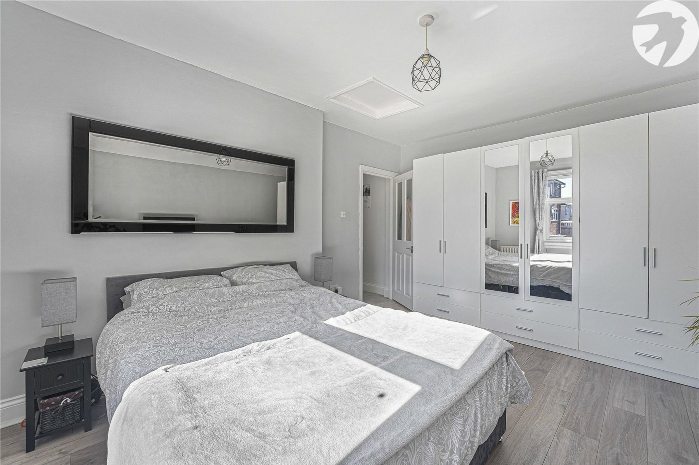 1 bedroom property for sale in Greenhithe | Robinson Jackson