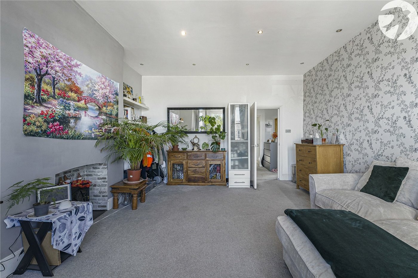 1 bedroom property for sale in Greenhithe | Robinson Jackson