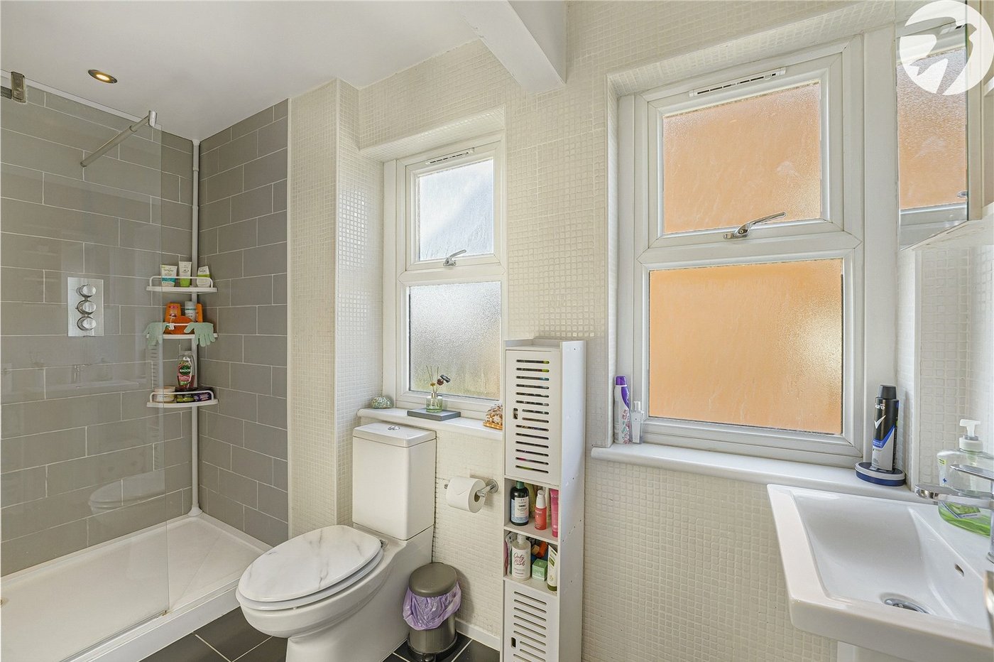 1 bedroom property for sale in Greenhithe | Robinson Jackson