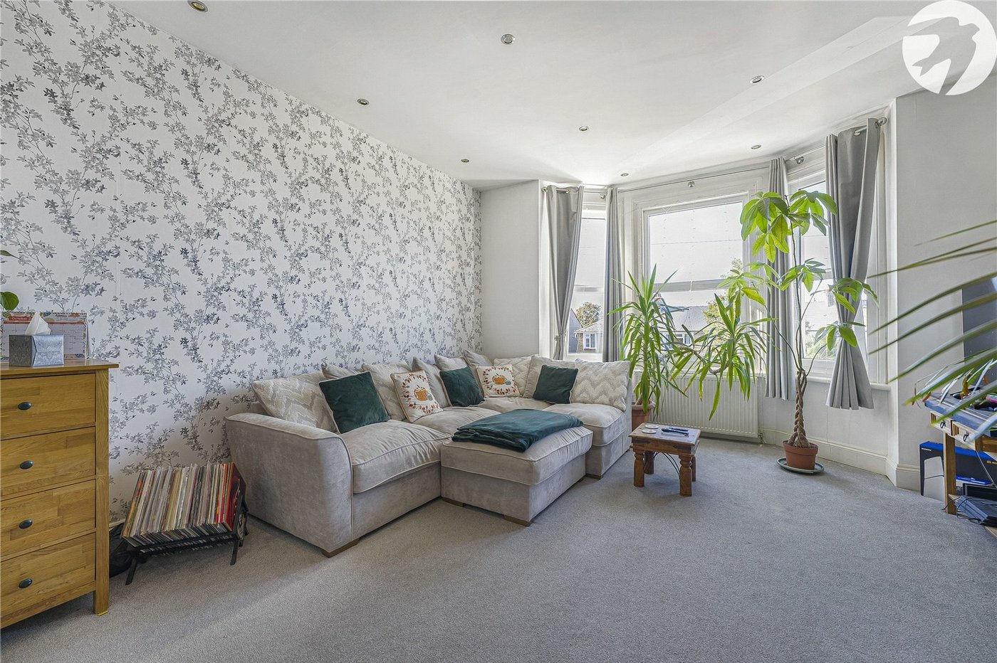 1 bedroom property for sale in Greenhithe | Robinson Jackson