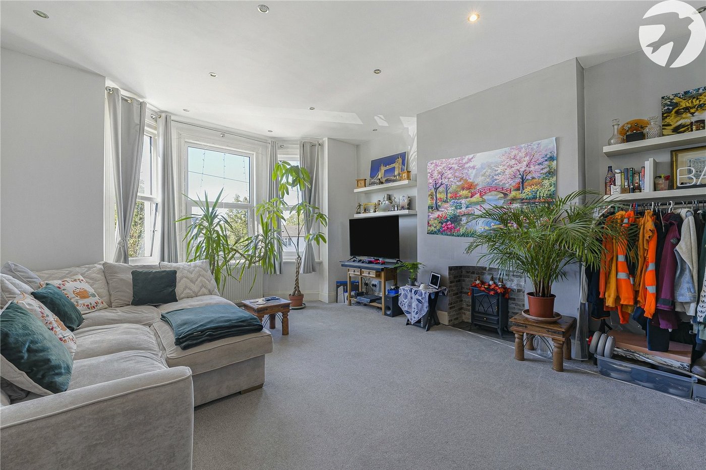 1 bedroom property for sale in Greenhithe | Robinson Jackson