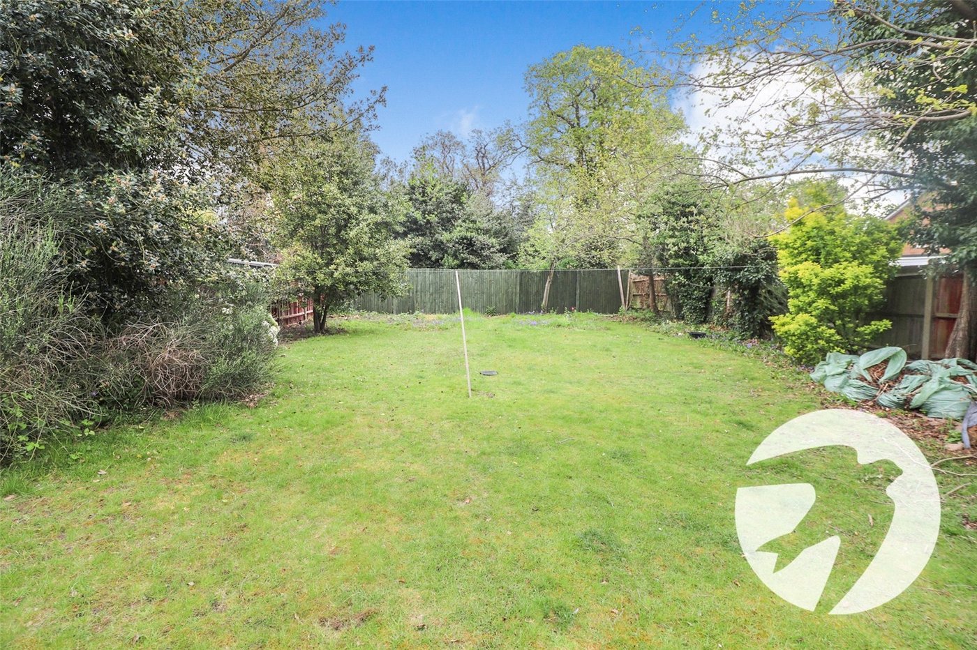 2 bedroom bungalow for sale in Erith | Robinson Jackson