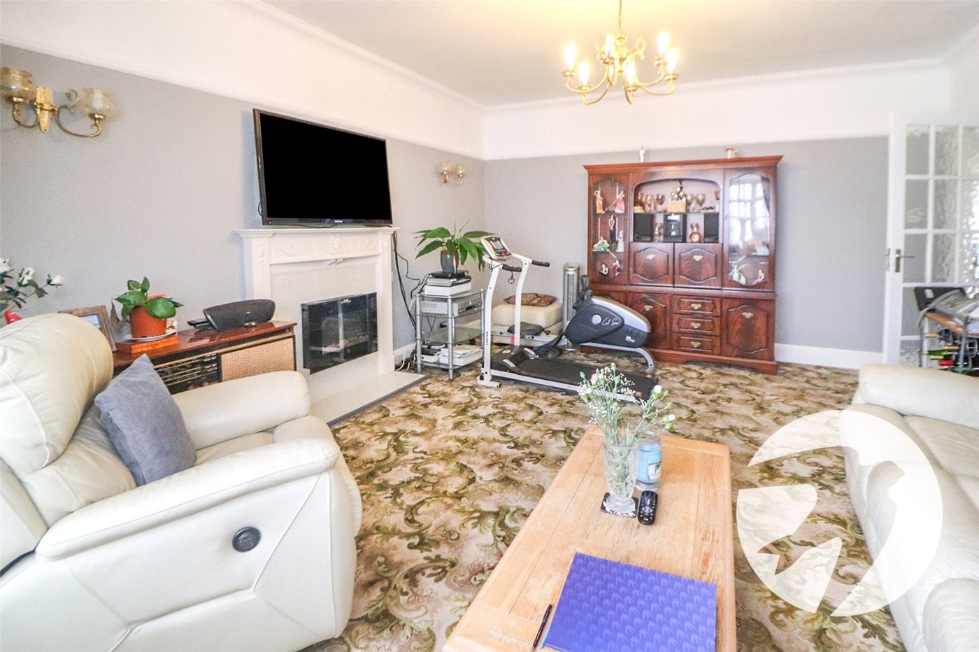 2 bedroom bungalow for sale in Erith | Robinson Jackson